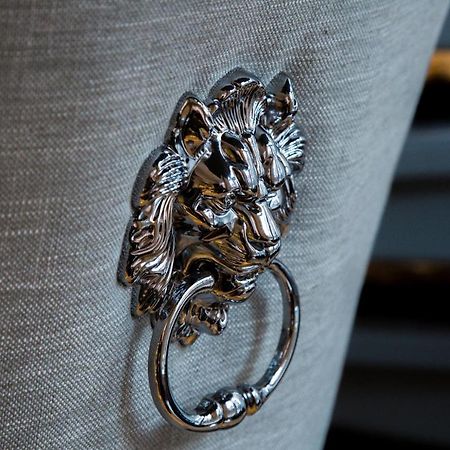 Winckley Stays Preston  Eksteriør bilde A door knocker